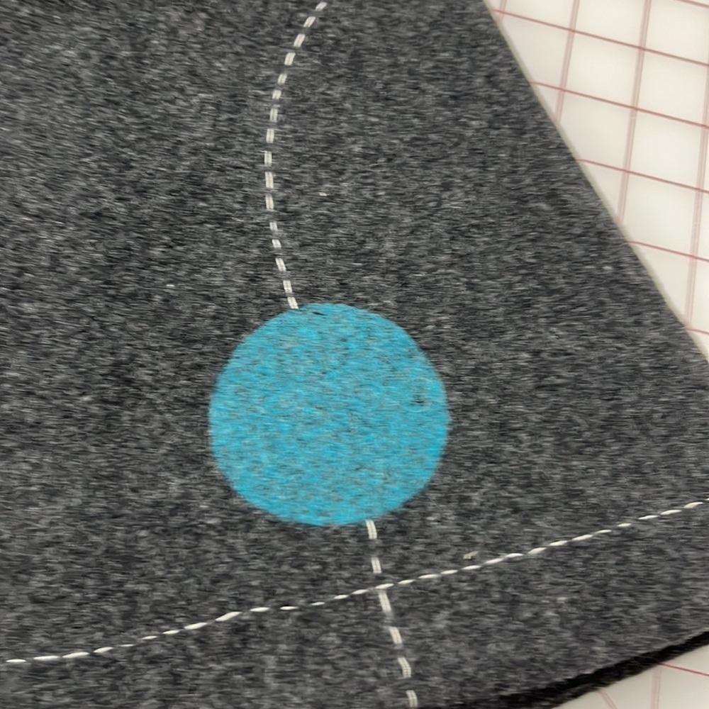 LITHE Coquette Girl Artsy Wool Charcoal Mini Skirt Circle & Floral Embroidery 2 - Picture 10 of 16
